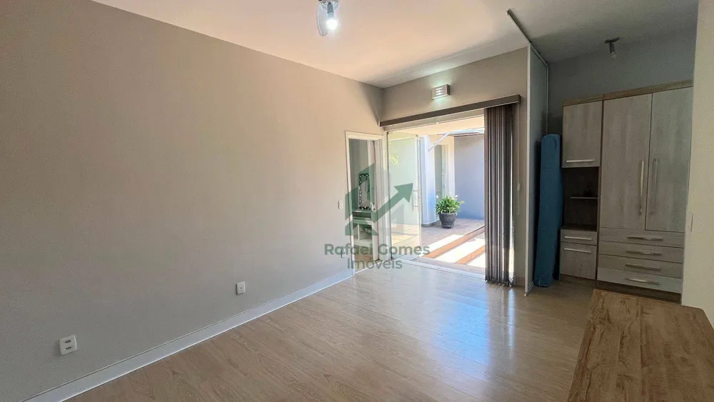Casa, 3 quartos, 211 m² - Foto 11