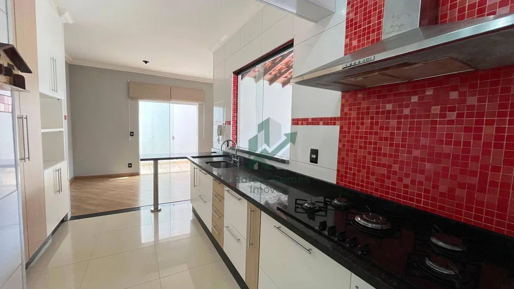Casa, 3 quartos, 180 m² - Foto 4
