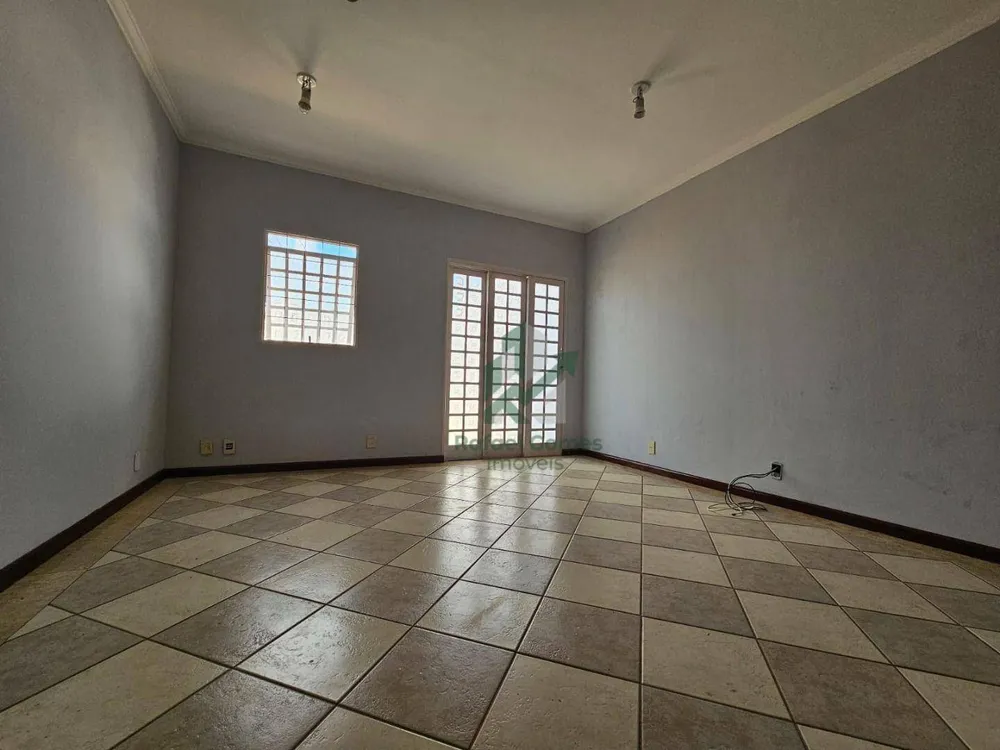 Casa, 3 quartos, 248 m² - Foto 6