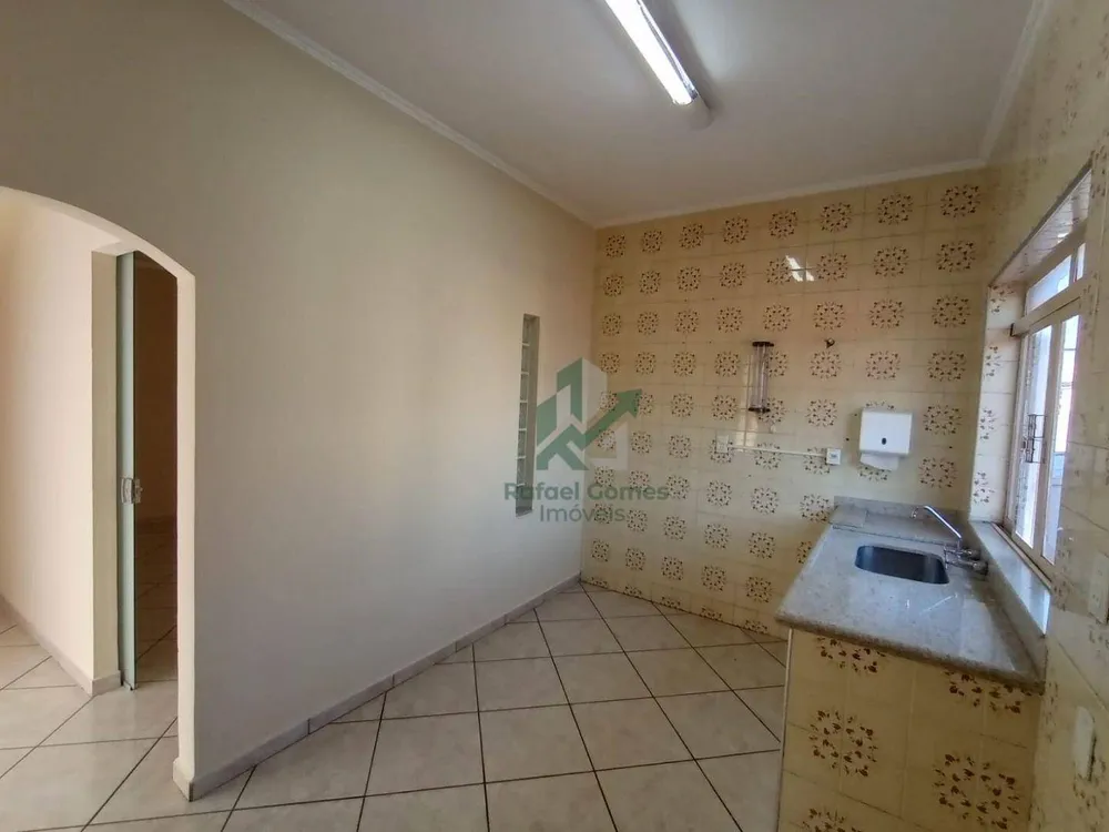 Casa, 3 quartos, 200 m² - Foto 10