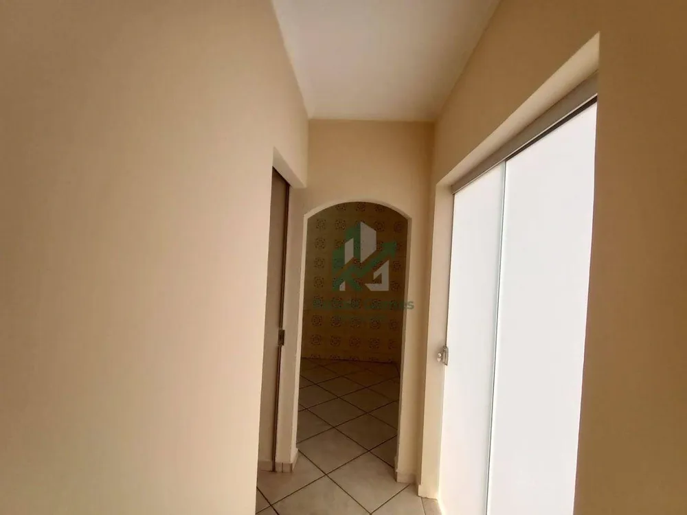 Casa, 3 quartos, 200 m² - Foto 9