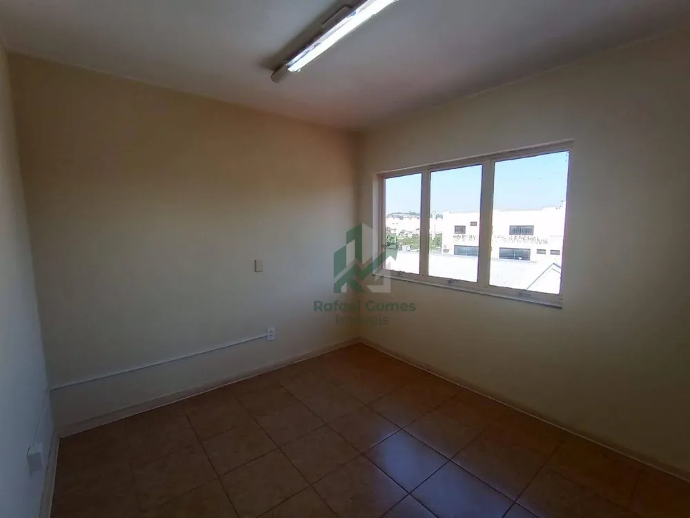 Casa, 3 quartos, 200 m² - Foto 3