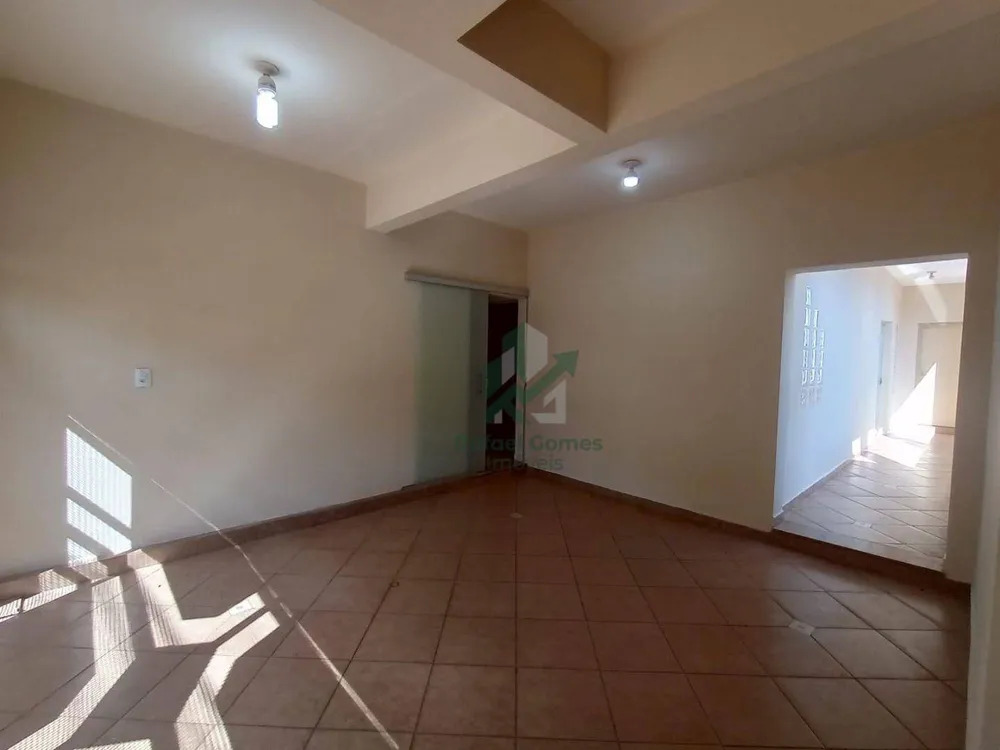 Casa, 3 quartos, 200 m² - Foto 14