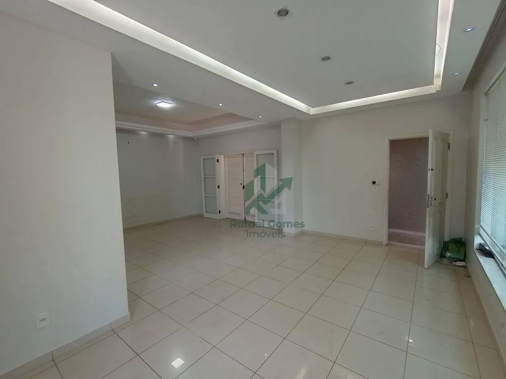 Casa, 3 quartos, 227 m² - Foto 2