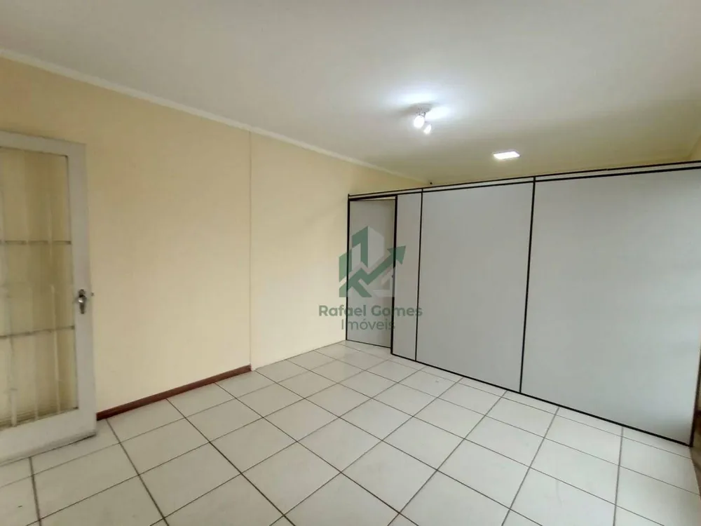 Casa, 3 quartos, 180 m² - Foto 6