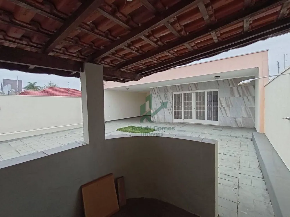 Casa, 3 quartos, 180 m² - Foto 3