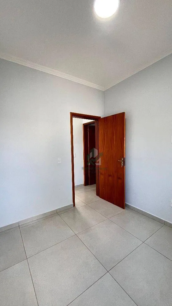 Casa, 3 quartos, 104 m² - Foto 2