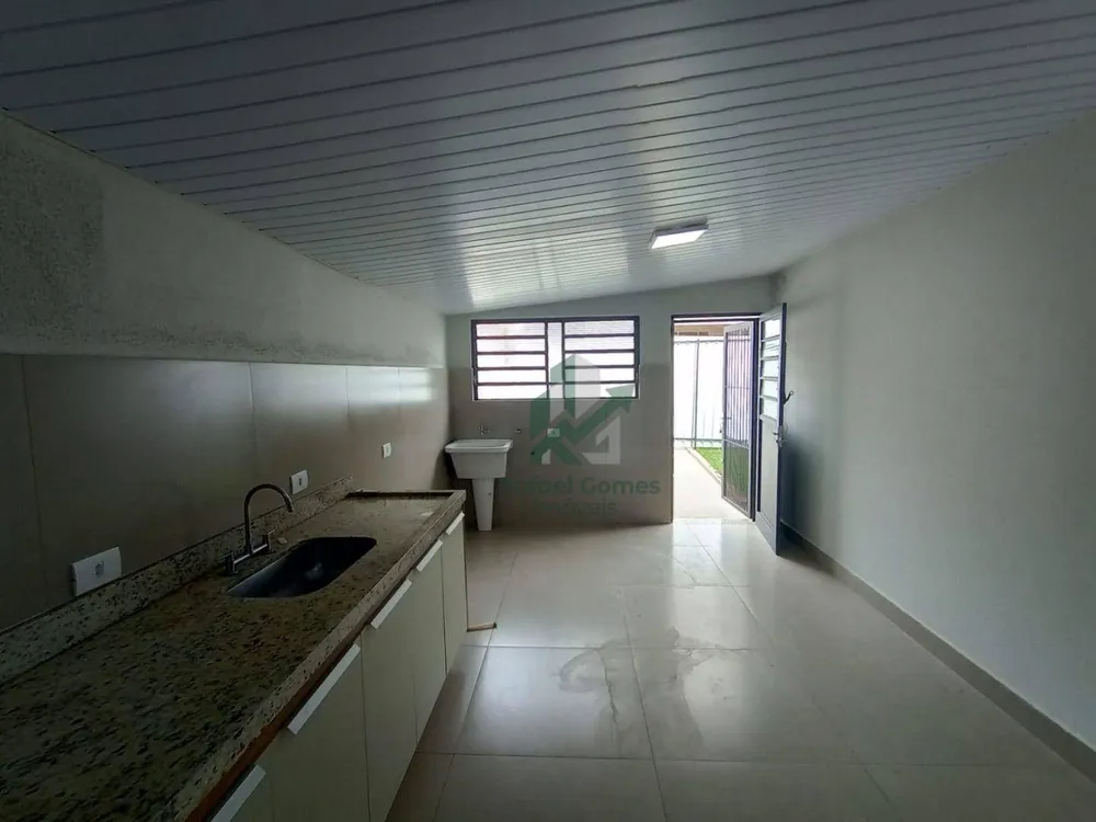 Casa, 3 quartos, 160 m² - Foto 2