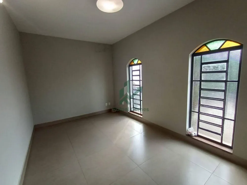 Casa, 3 quartos, 160 m² - Foto 1