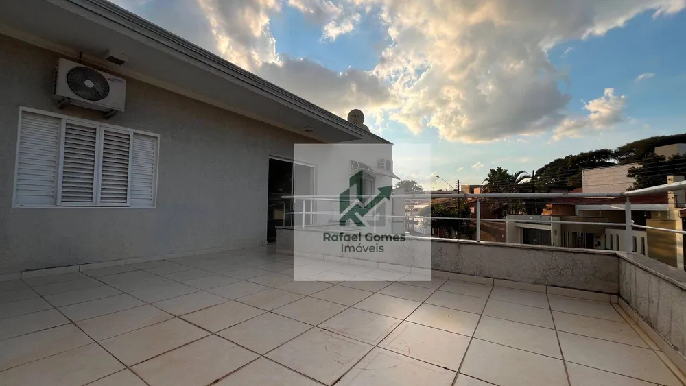 Casa, 3 quartos, 217 m² - Foto 14