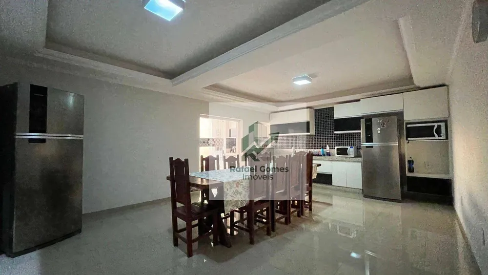 Casa, 3 quartos, 217 m² - Foto 4