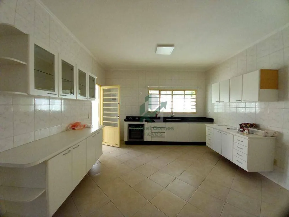 Casa, 3 quartos, 146 m² - Foto 11