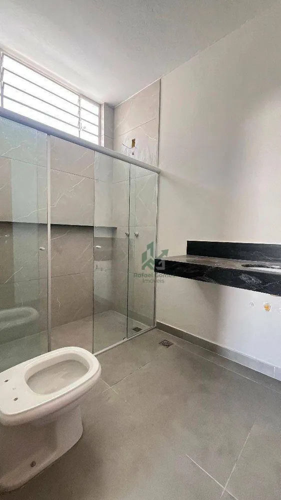 Casa, 3 quartos, 260 m² - Foto 1