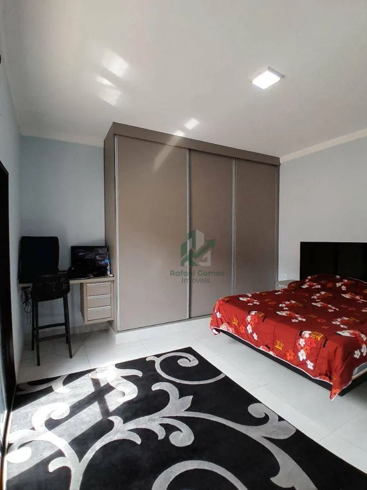 Casa, 4 quartos, 260 m² - Foto 4