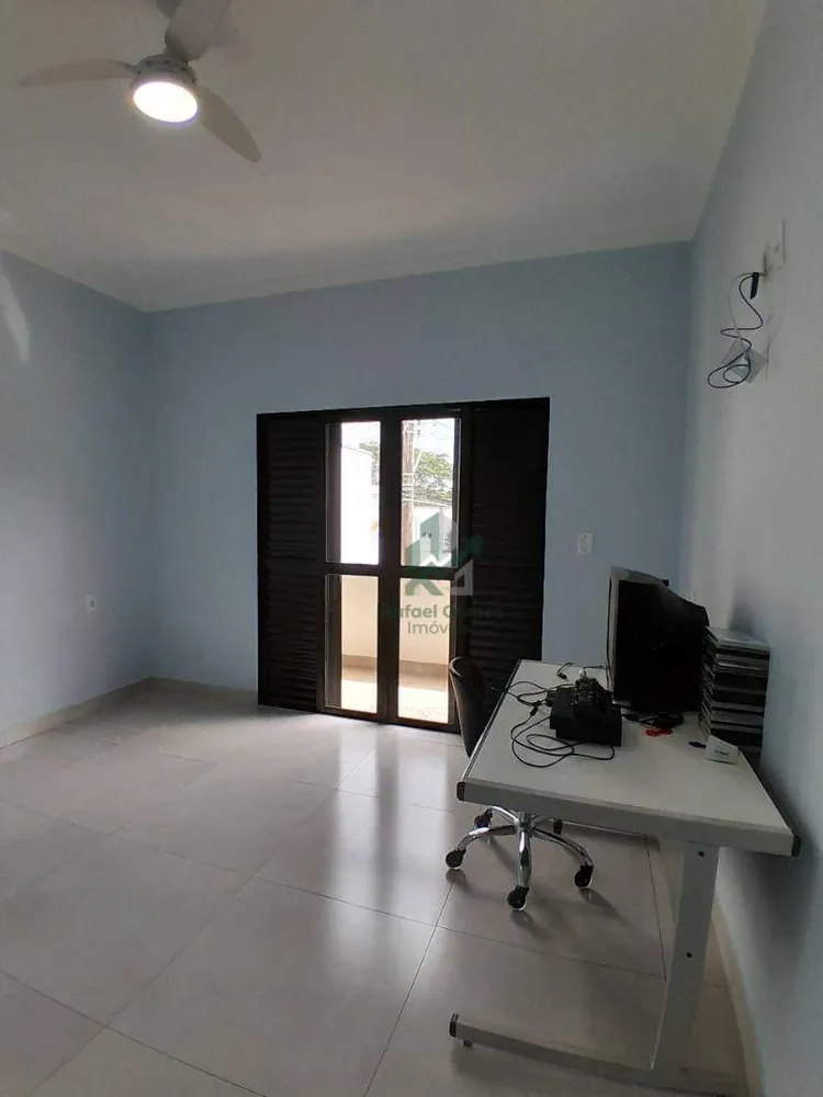 Casa, 4 quartos, 260 m² - Foto 5