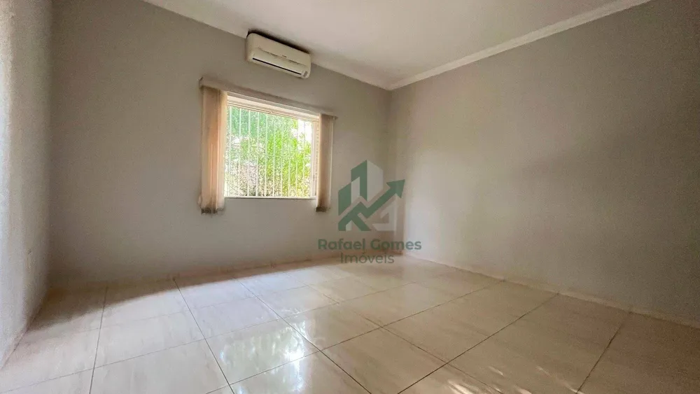 Casa, 4 quartos, 256 m² - Foto 3