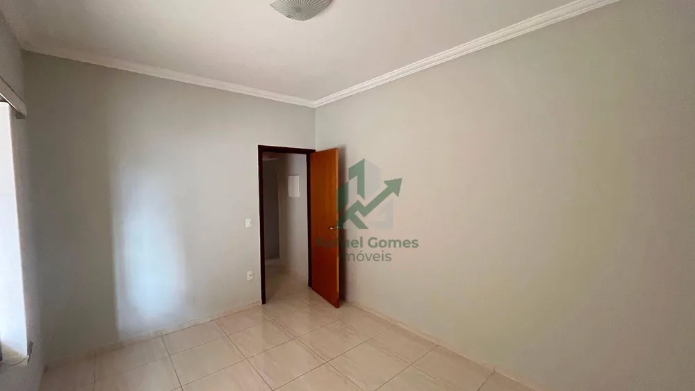 Casa, 4 quartos, 256 m² - Foto 9