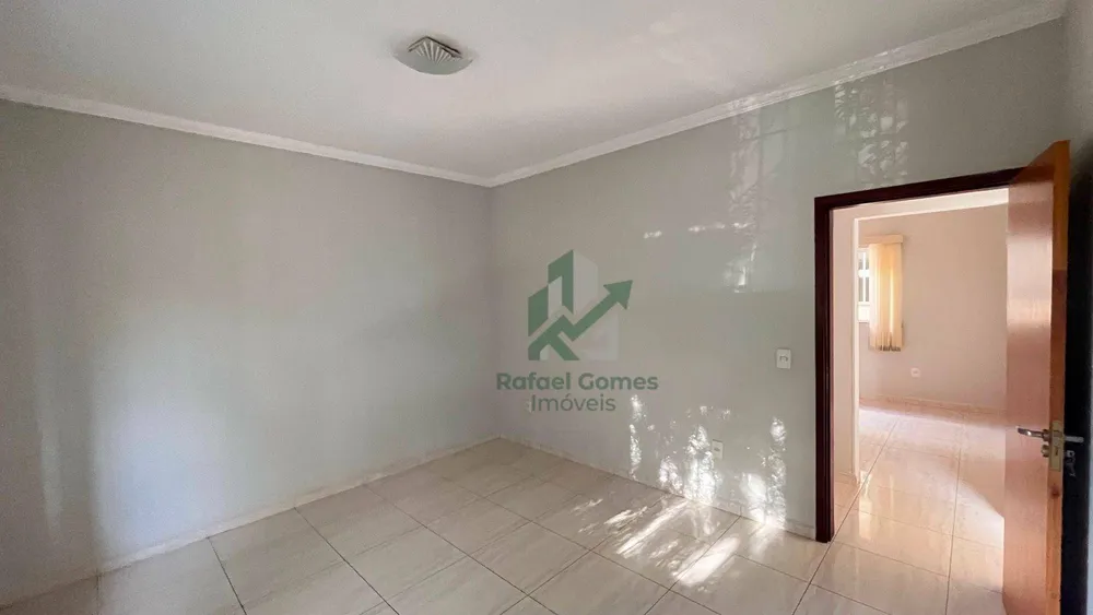 Casa, 4 quartos, 256 m² - Foto 4