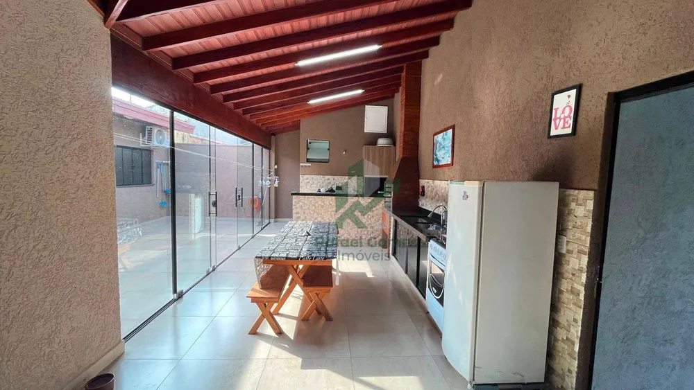 Casa, 5 quartos, 270 m² - Foto 1
