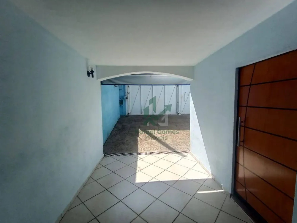 Casa, 4 quartos, 180 m² - Foto 4