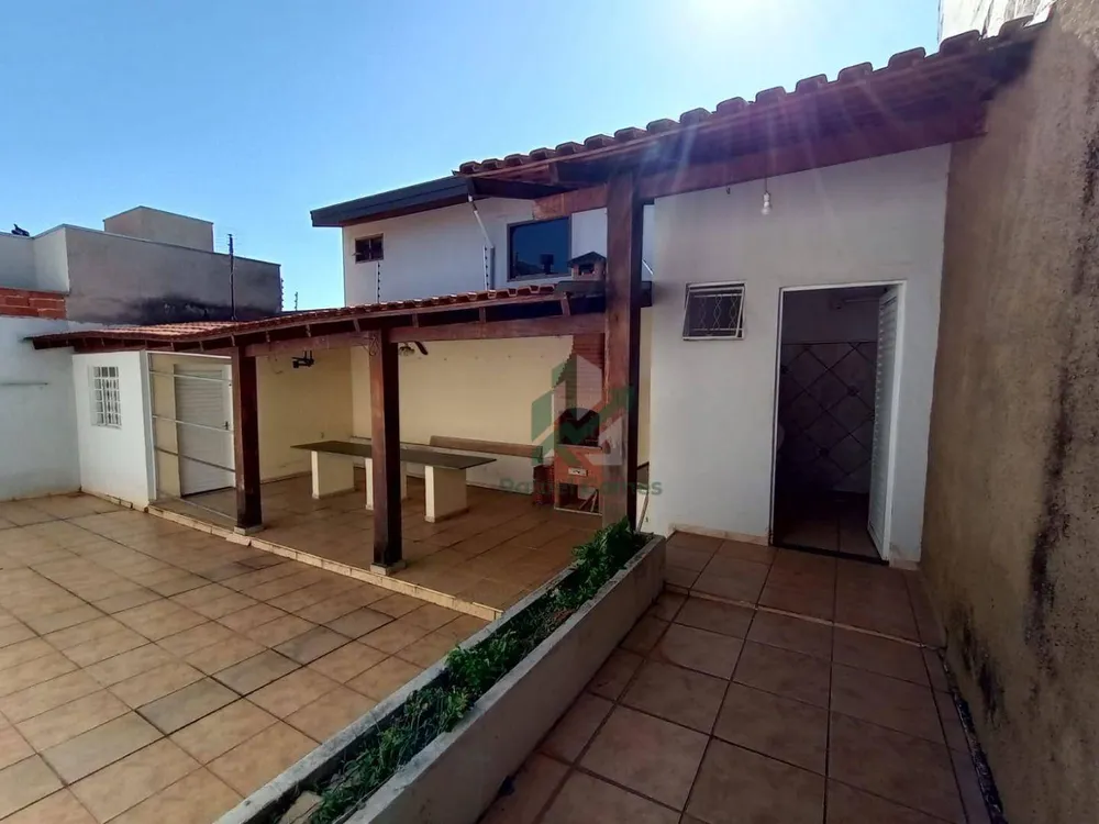 Casa, 3 quartos, 142 m² - Foto 13
