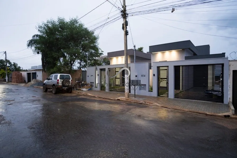 Casa, 3 quartos, 114 m² - Foto 2