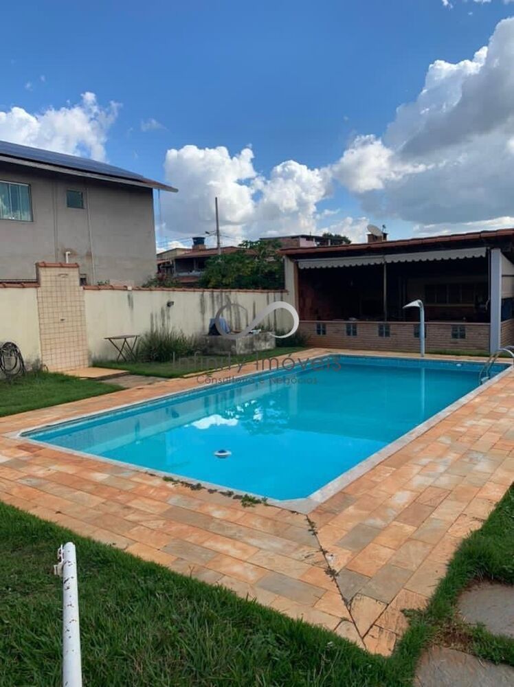 Casa, 3 quartos, 167 m² - Foto 2