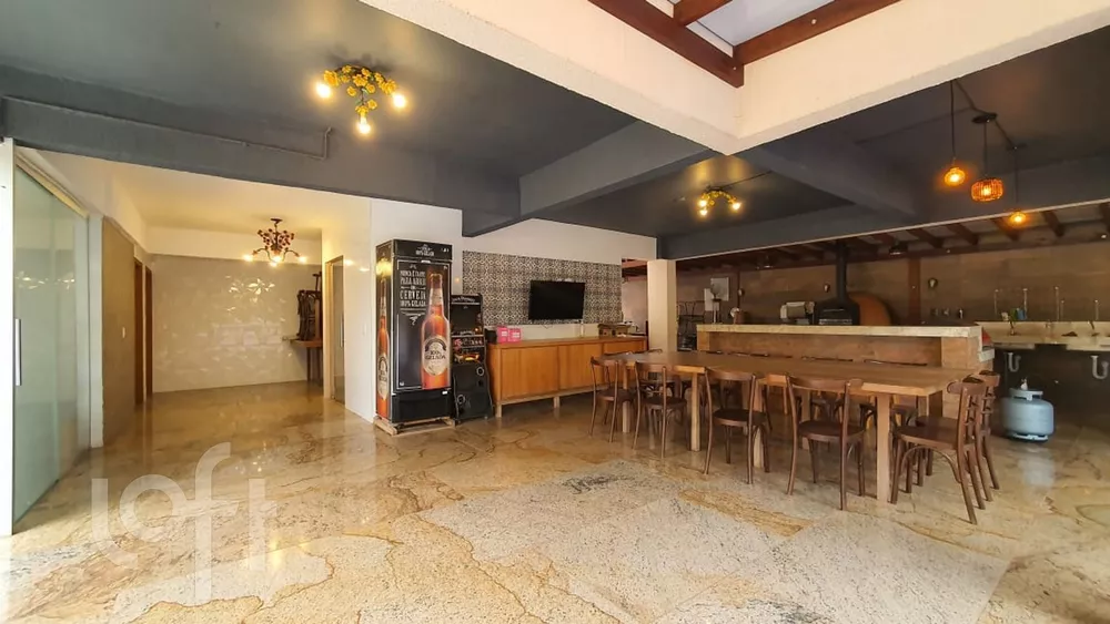 Casa de Condomínio à venda com 4 quartos, 400m² - Foto 1