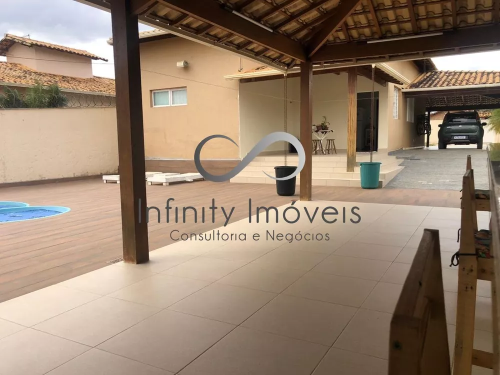 Casa, 3 quartos, 267 m² - Foto 2