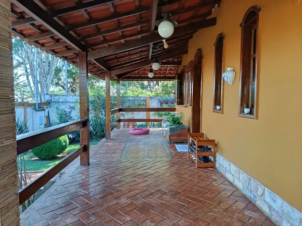 Casa, 3 quartos, 270 m² - Foto 1
