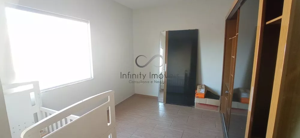 Casa à venda com 3 quartos, 100m² - Foto 14