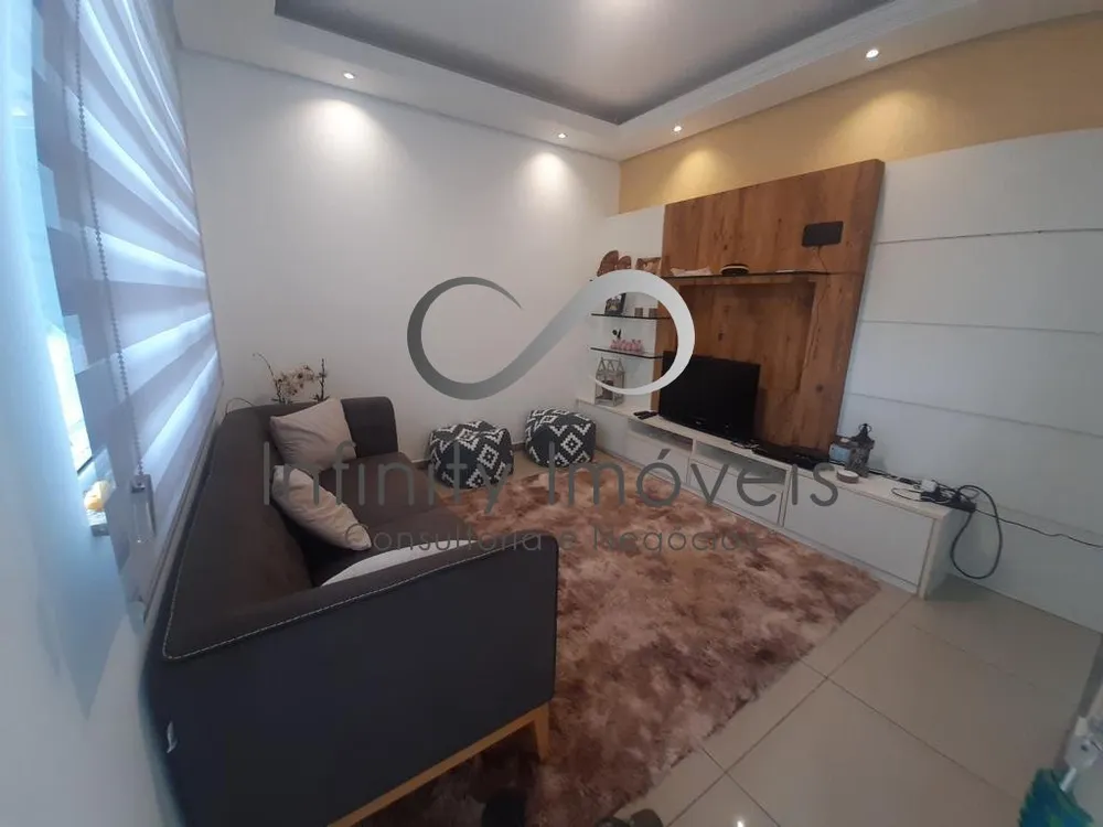 Casa, 3 quartos, 129 m² - Foto 1