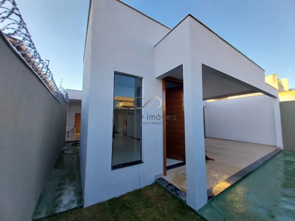 Casa, 3 quartos, 130 m² - Foto 1