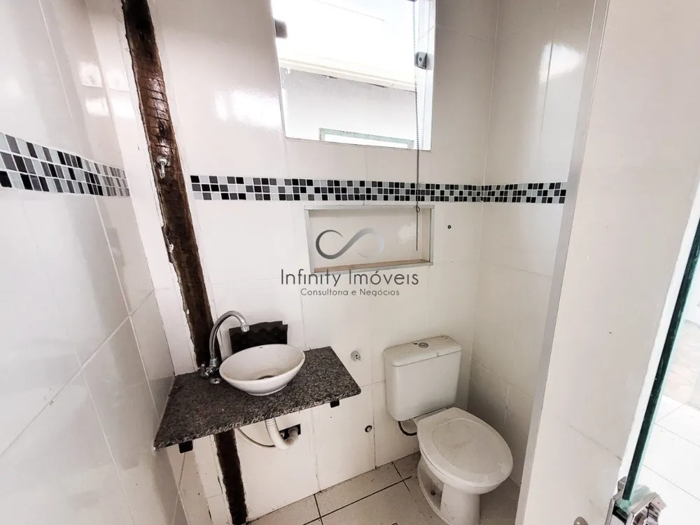 Casa, 4 quartos, 226 m² - Foto 3