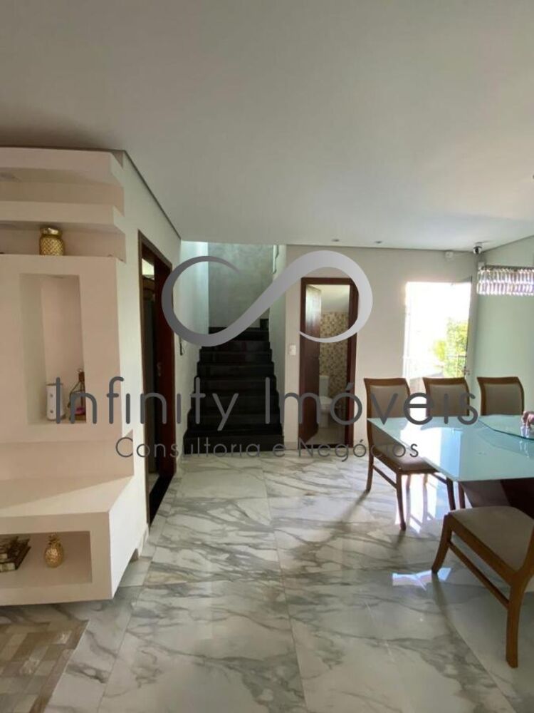 Casa, 3 quartos, 140 m² - Foto 1