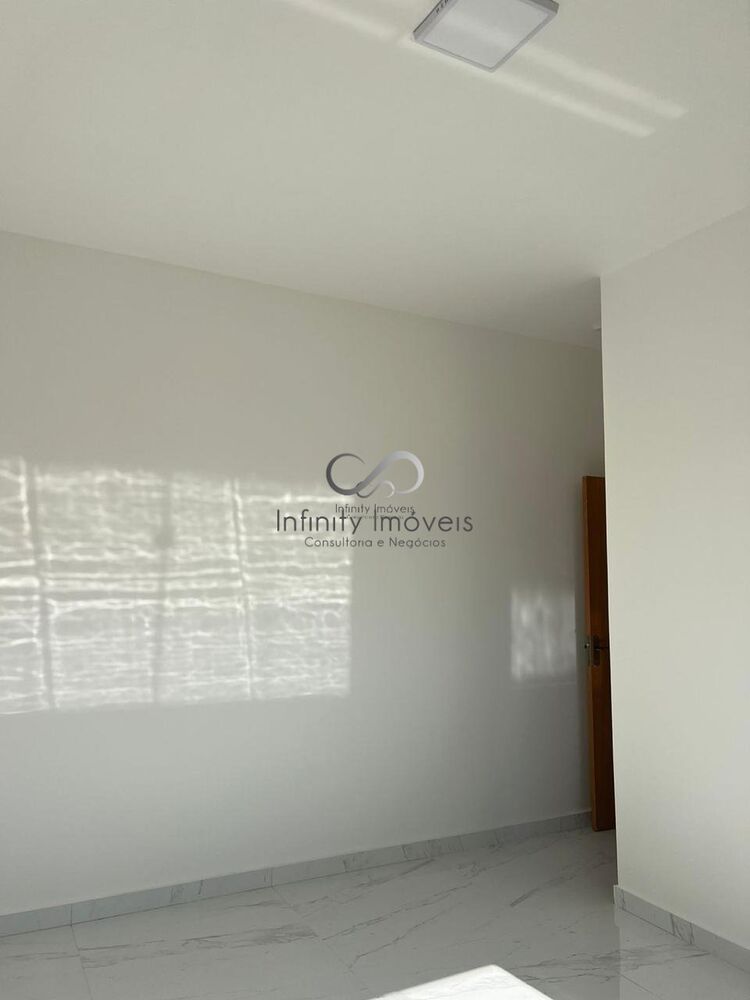 Casa à venda e aluguel com 3 quartos, 90m² - Foto 14