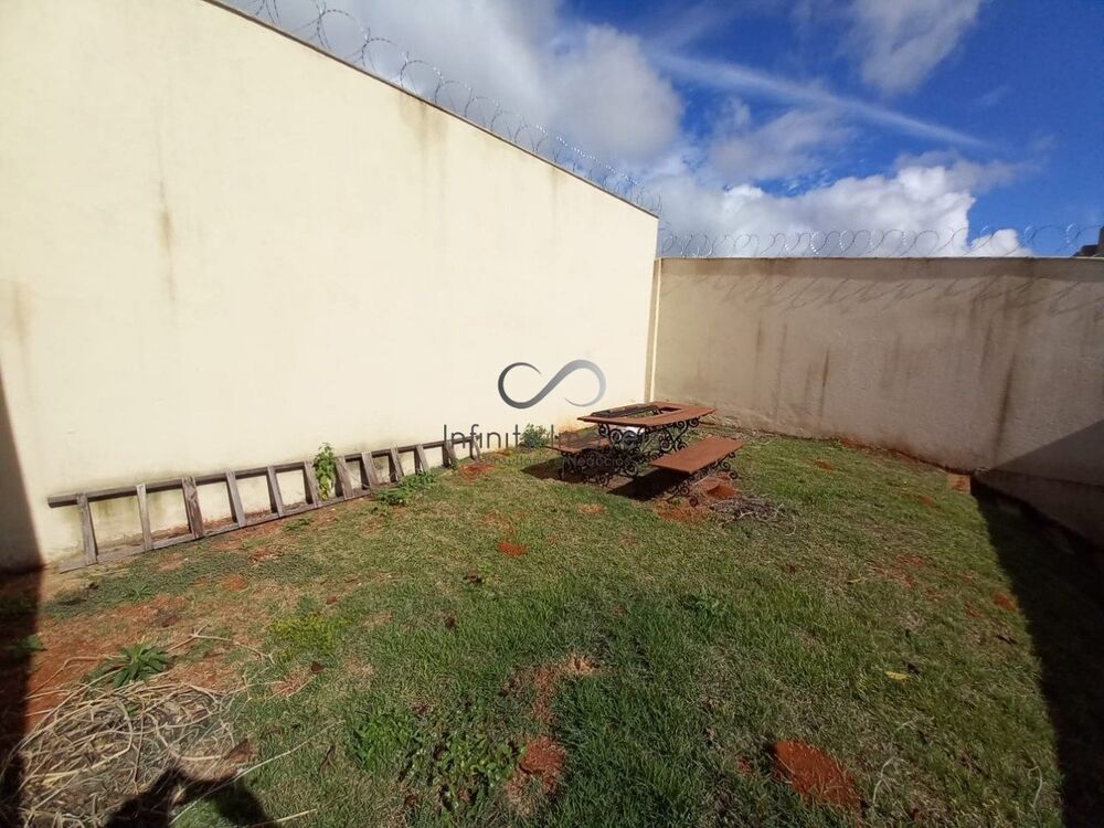 Casa, 3 quartos, 111 m² - Foto 1