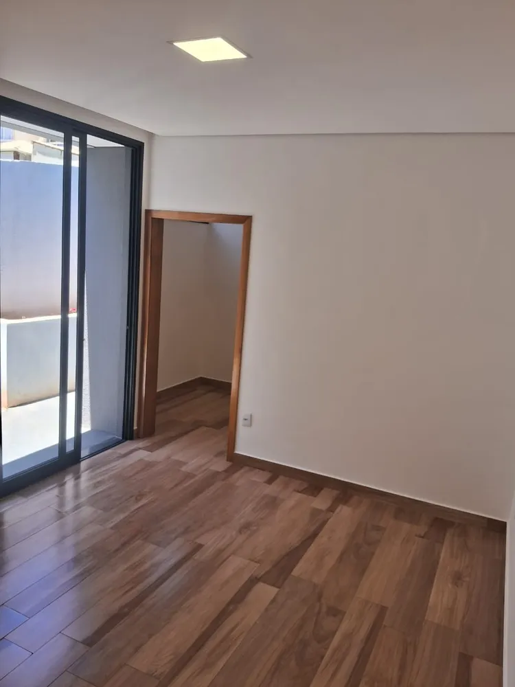 Casa, 4 quartos, 238 m² - Foto 10