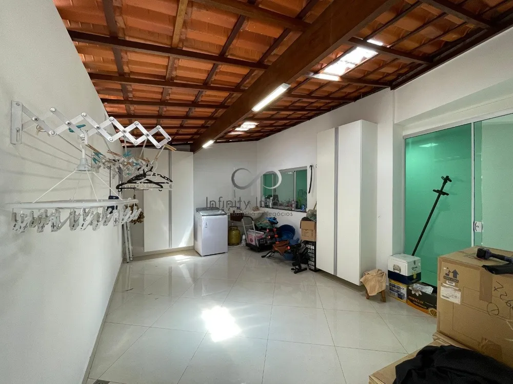 Casa, 6 quartos, 205 m² - Foto 8