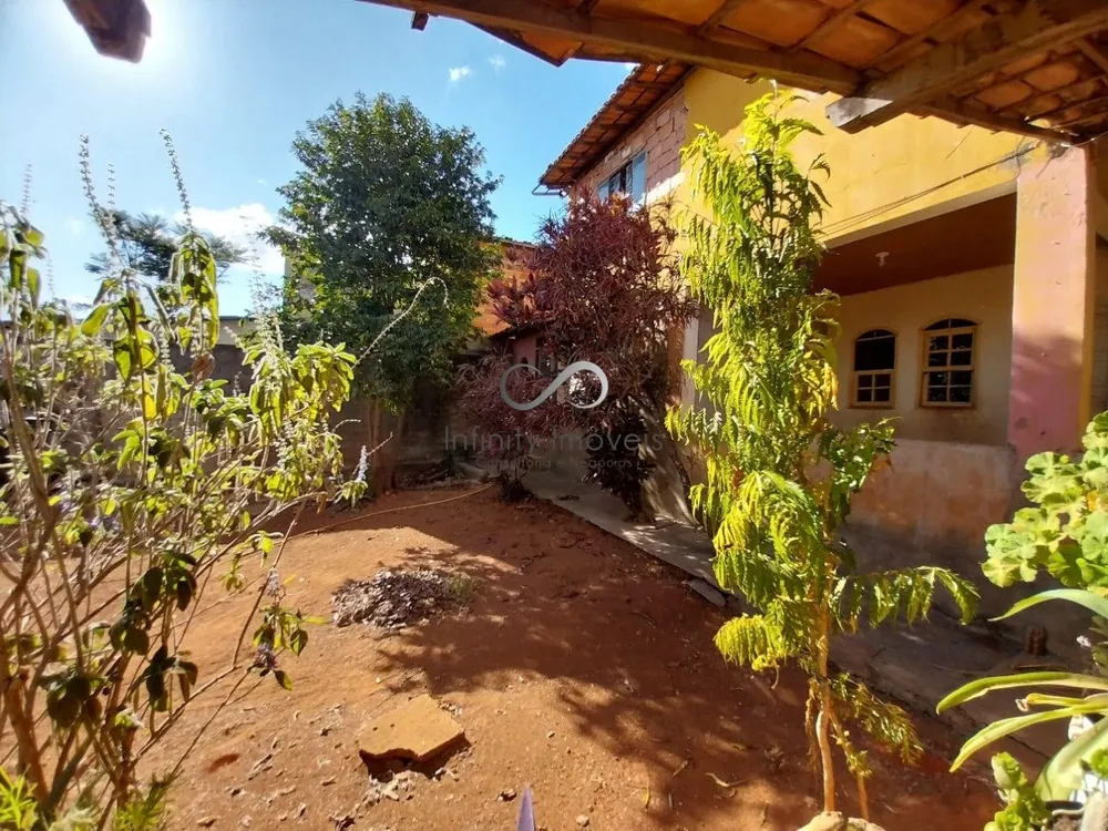 Casa, 3 quartos, 296 m² - Foto 2
