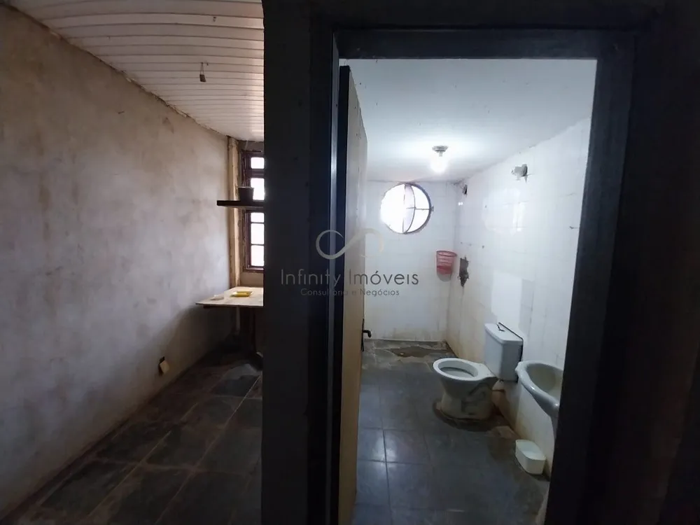 Casa, 3 quartos, 296 m² - Foto 13