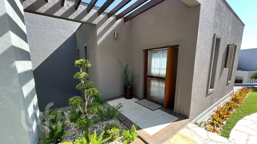 Casa de Condomínio à venda com 4 quartos, 260m² - Foto 7