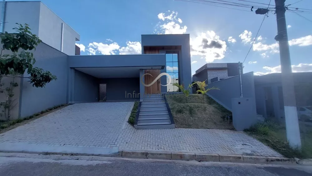 Casa de Condomínio à venda com 4 quartos, 150m² - Foto 1