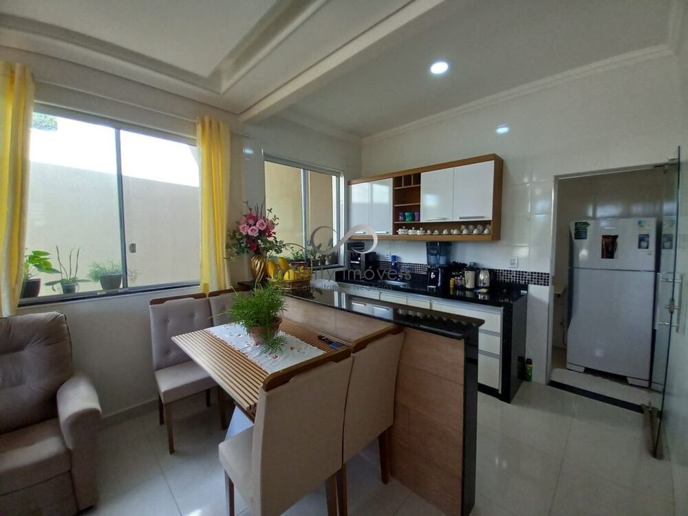 Casa, 2 quartos, 73 m² - Foto 1