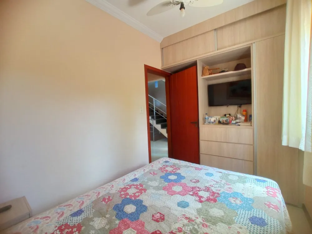 Casa, 4 quartos, 300 m² - Foto 8