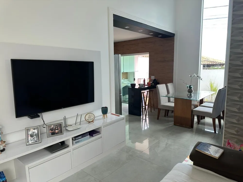 Casa, 3 quartos, 250 m² - Foto 2