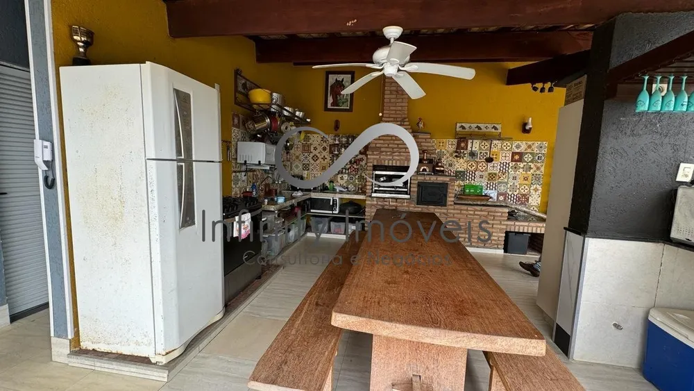 Casa, 5 quartos, 339 m² - Foto 4