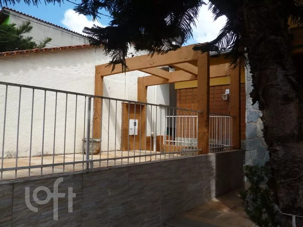 Casa à venda com 3 quartos, 220m² - Foto 3