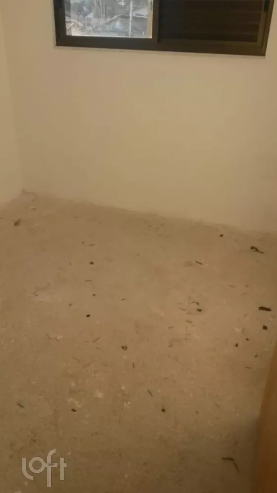 Apartamento à venda com 4 quartos, 150m² - Foto 2