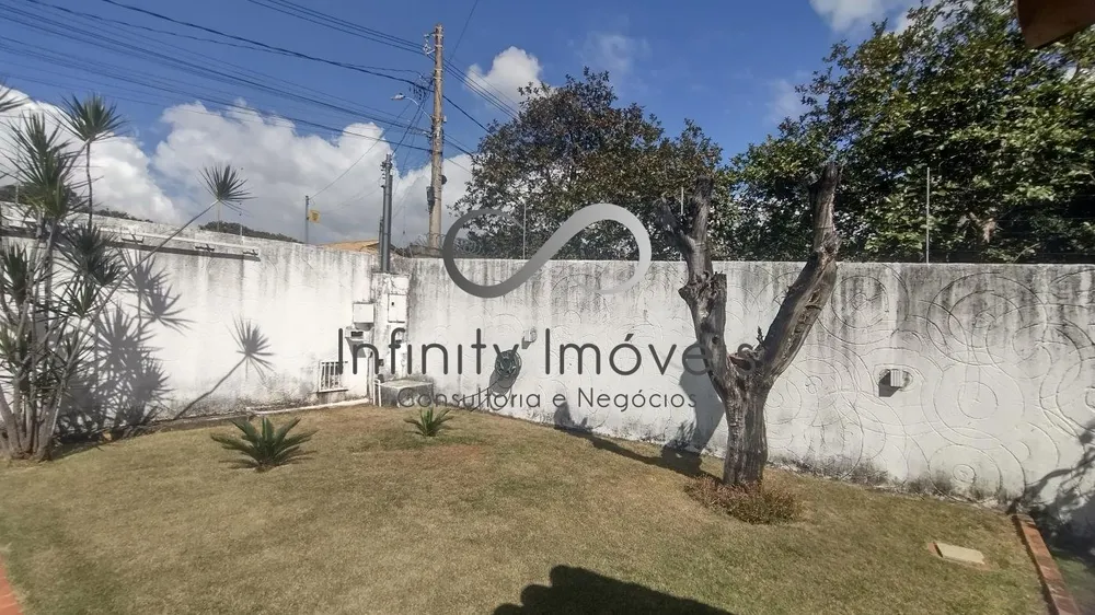 Casa, 5 quartos, 283 m² - Foto 2